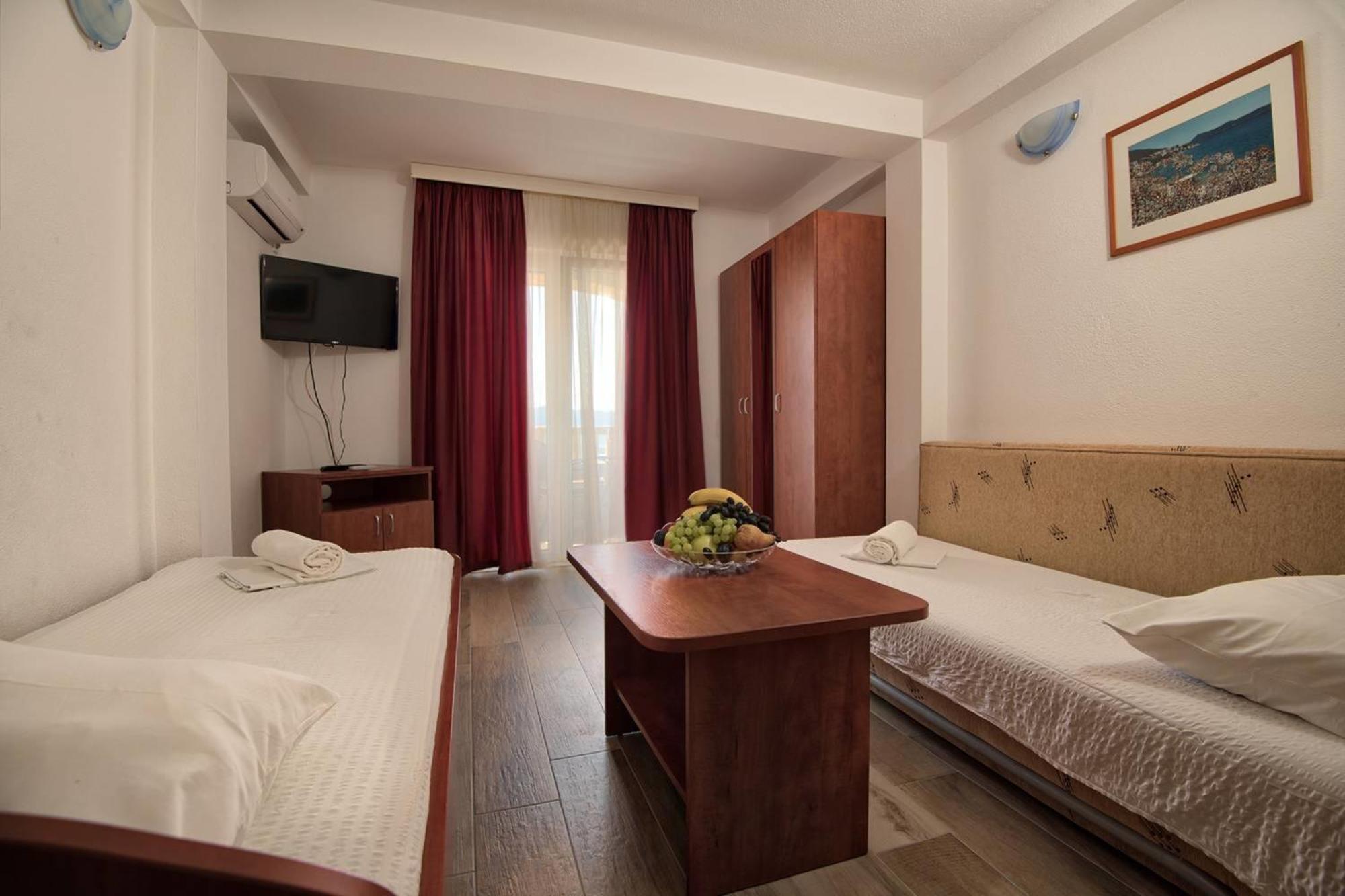 Apartments Bona Neum Pokoj fotografie