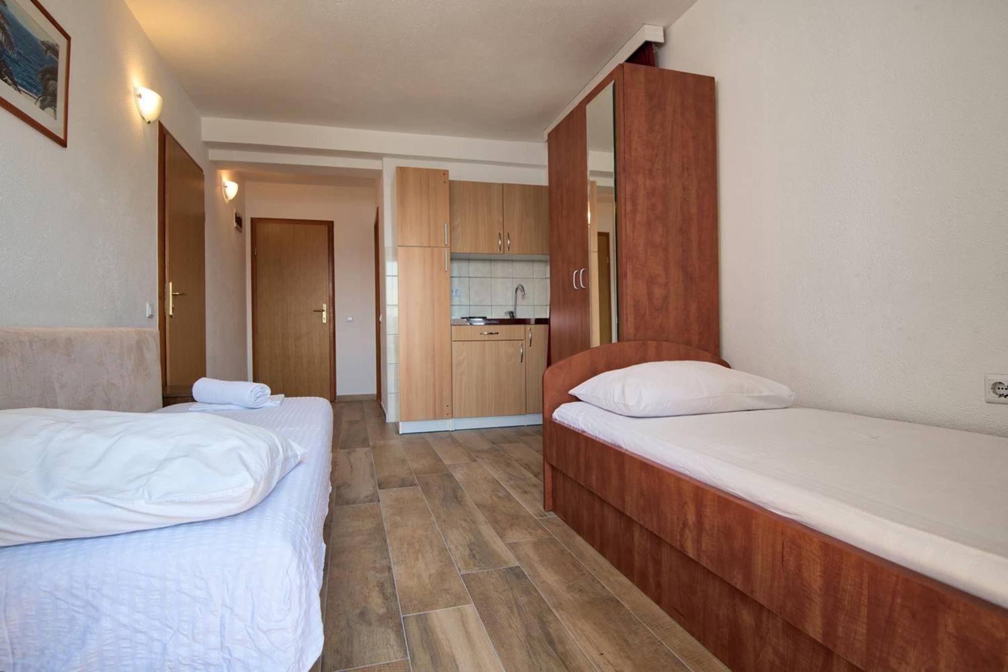 Apartments Bona Neum Pokoj fotografie