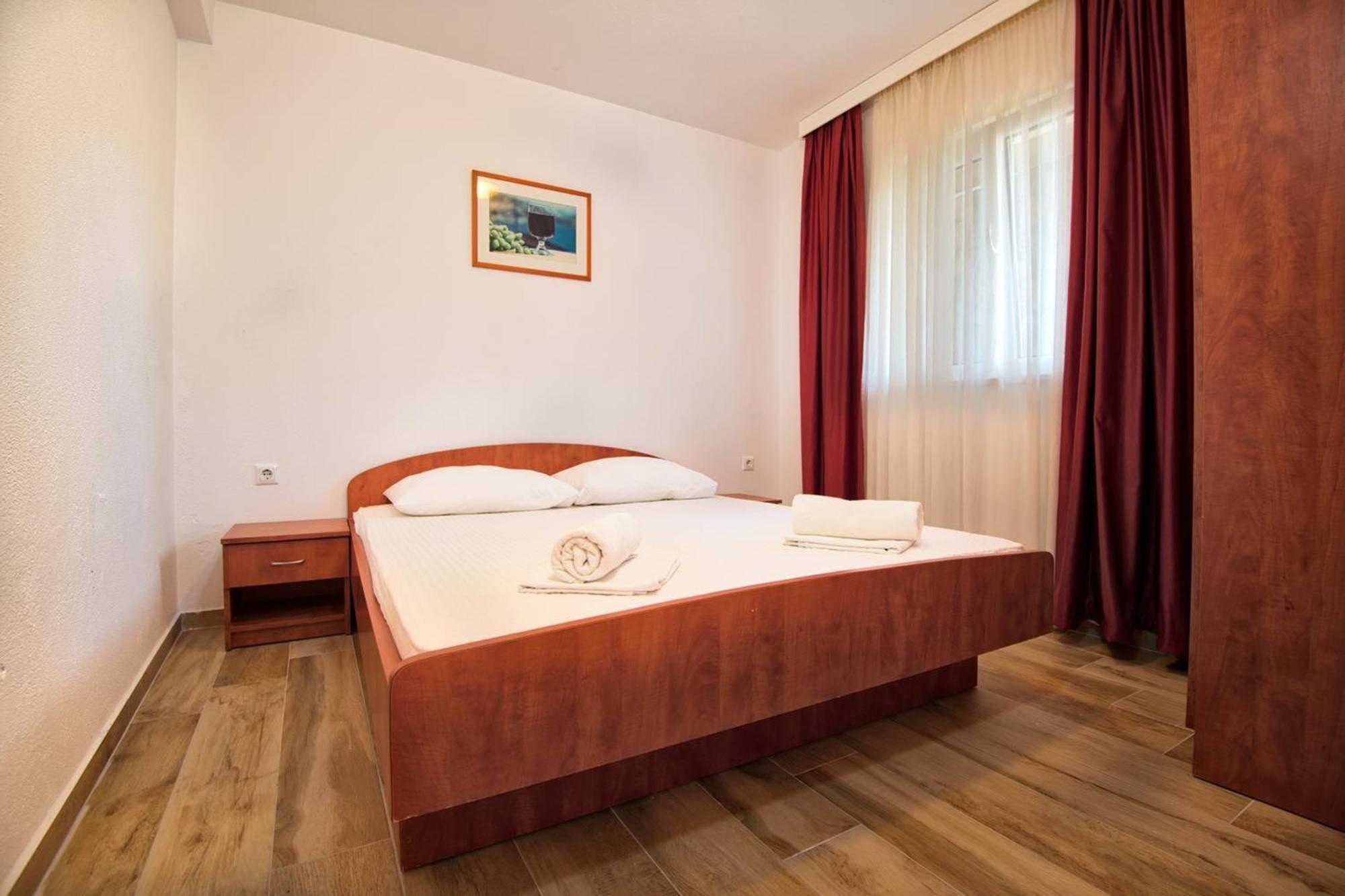 Apartments Bona Neum Pokoj fotografie
